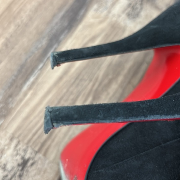 Christian Louboutin Black Suede Heeled Ankle Boots 39.5 - Picture 7 of 8